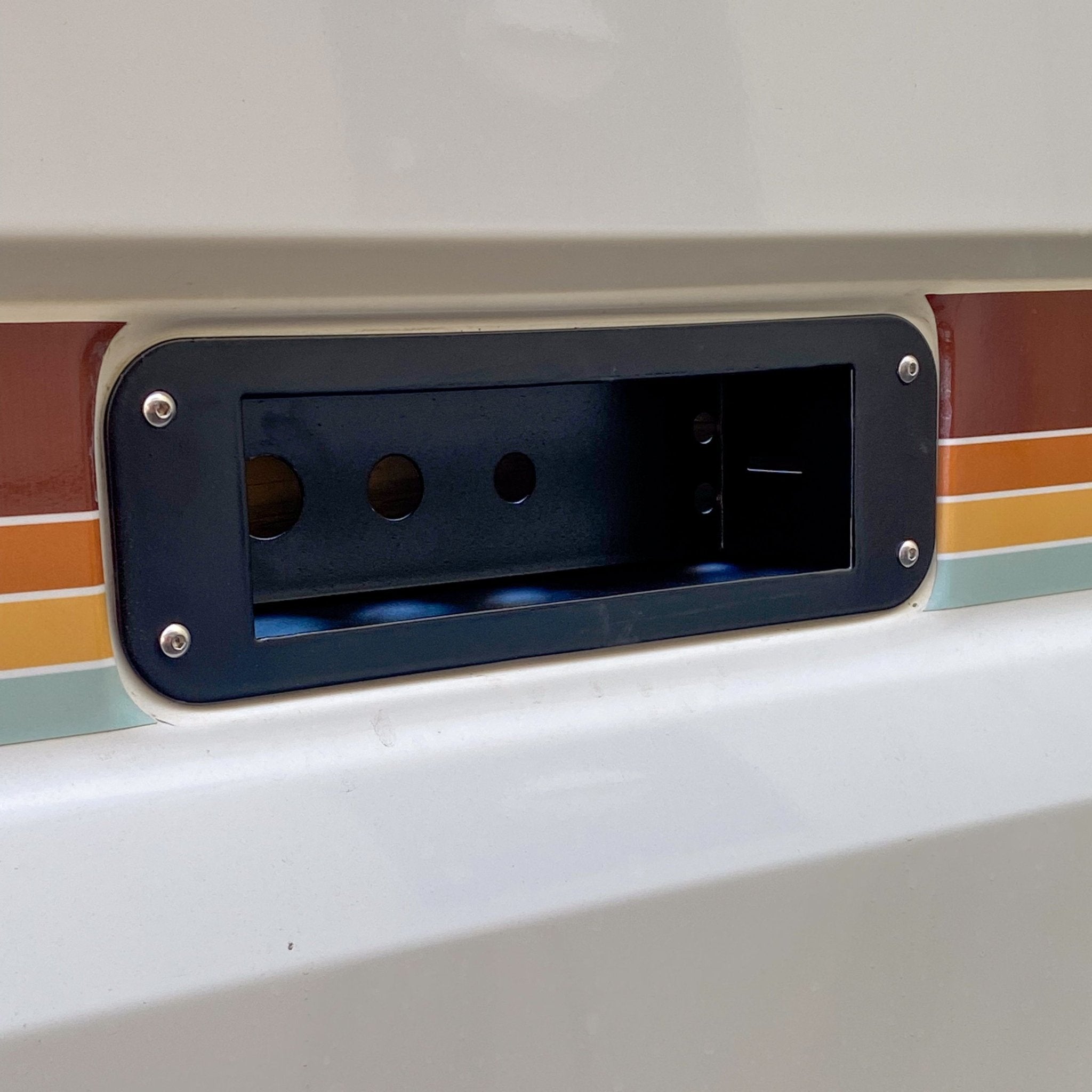 70 Series Landcruiser Utility panel (Faceless) - Unwind Designs