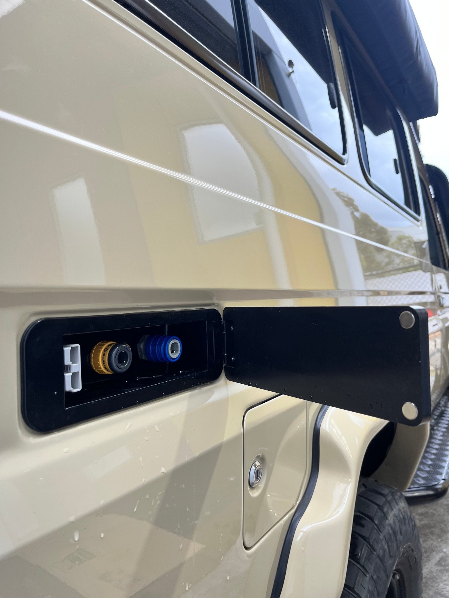 Customised Troopy Flat Packs - Unwind Designs