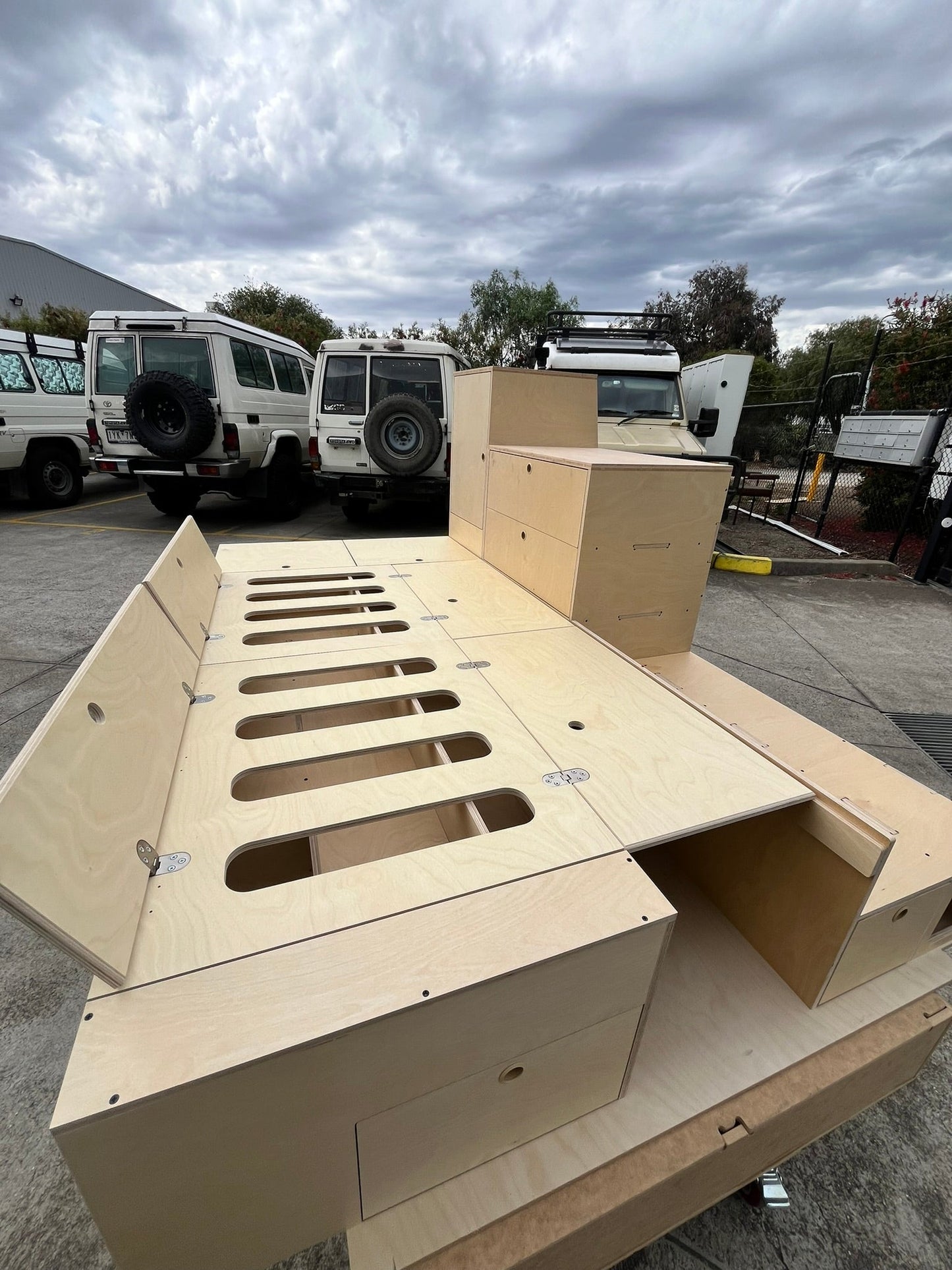 Roam Troopy Flat Pack - Unwind Designs