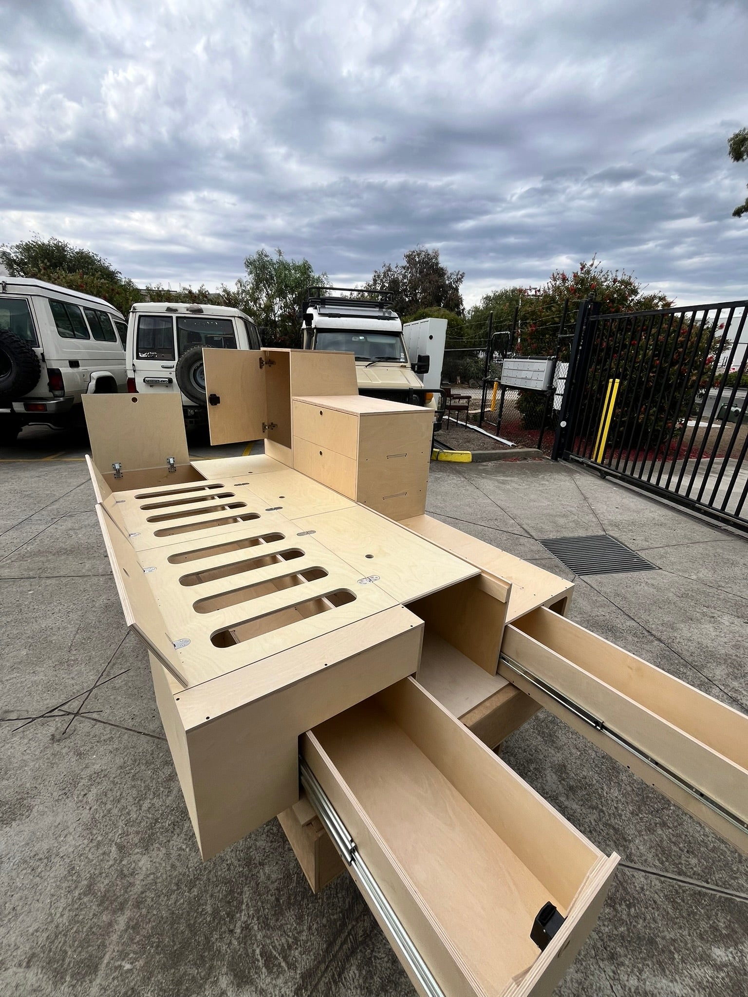 Roam Troopy Flat Pack - Unwind Designs