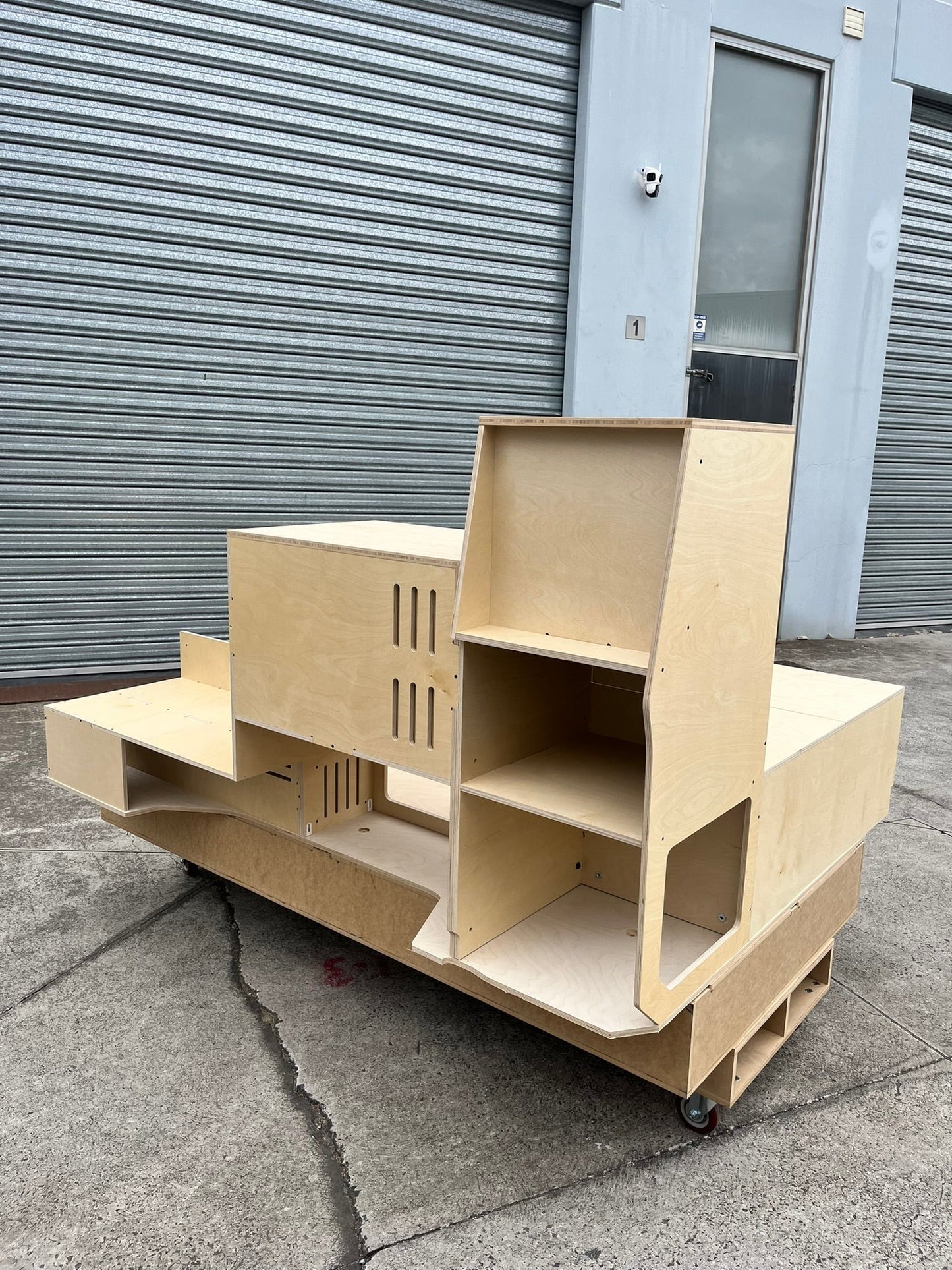 Roam Troopy Flat Pack - Unwind Designs