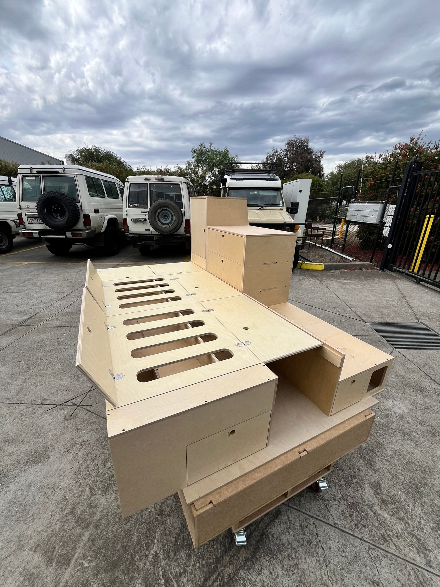 Roam Troopy Flat Pack - Unwind Designs