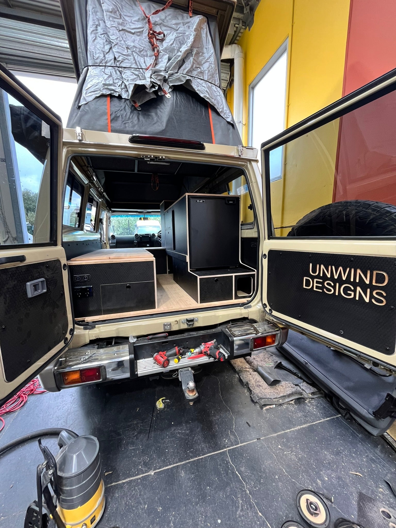 Upright Roam Troopy Flat Pack - Unwind Designs