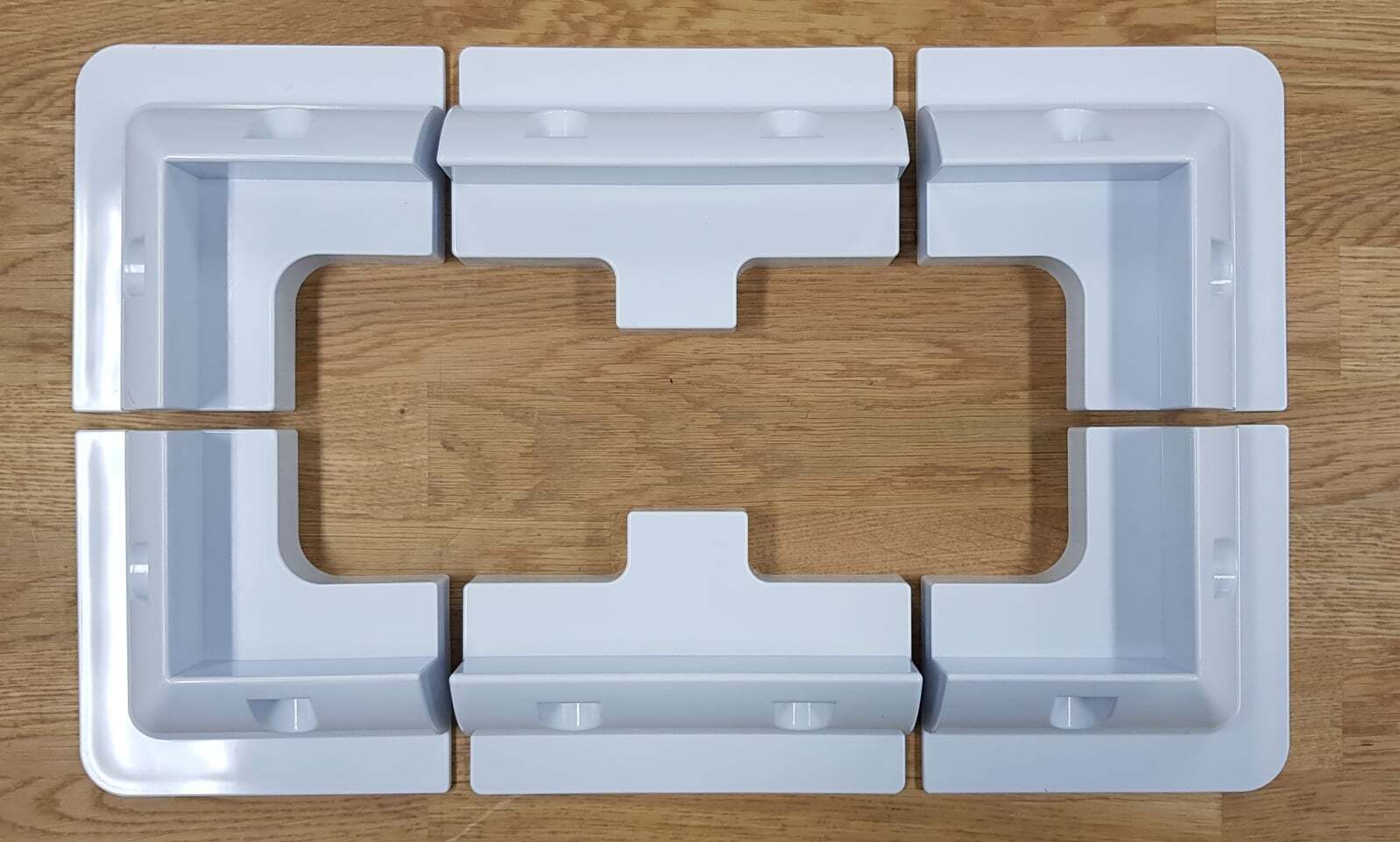 Solar Panel ABS Plastic Corner plus Mid Brackets - Unwind Designs