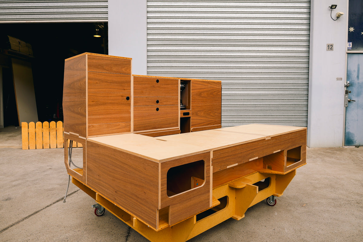 Land Cruiser wagon fitout by Unwind Designs