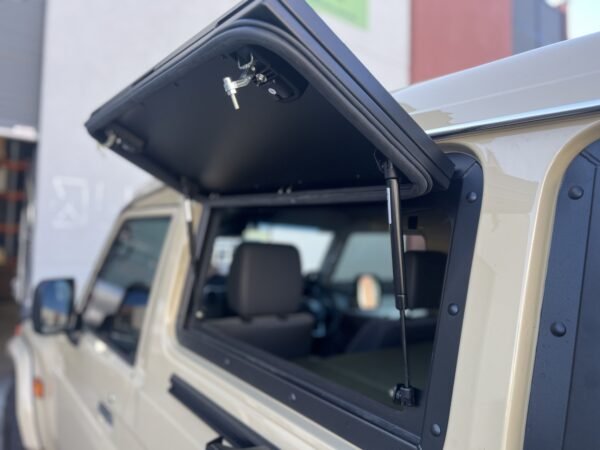 78 Series Side Gullwing Windows - Unwind Designs
