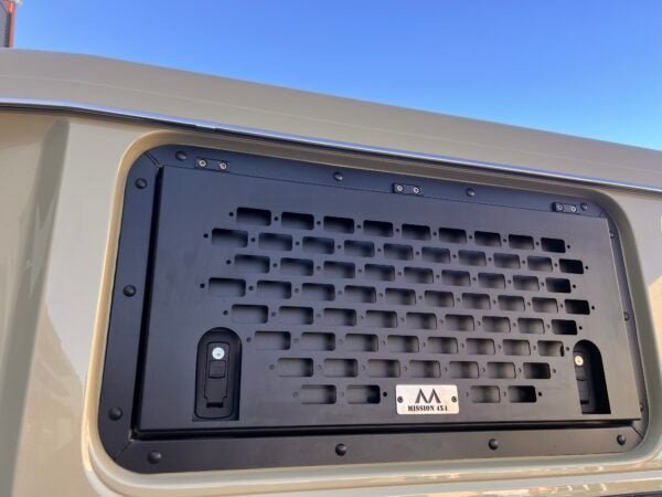 78 Series Side Gullwing Windows - Unwind Designs